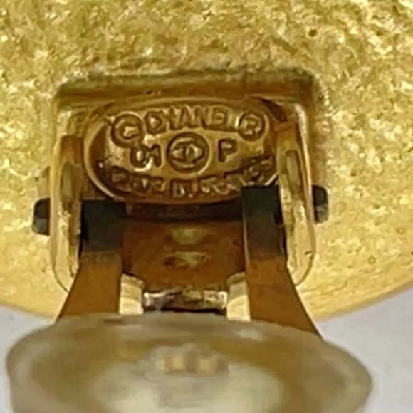 Chanel Gold & Red Enamel Earrings - Picture 2 of 7